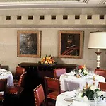 Cidadela Hotell 3*